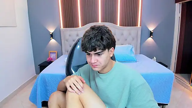 Sembang XXX Secara Langsung Tommy18__