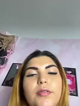 Chatroom XXX en direct de melyssaa23