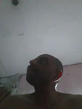 cobrosdepagos Adlı Modelin Canlı XXX Sohbeti