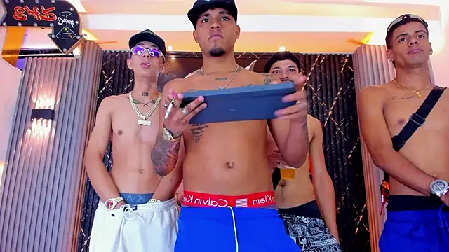 Вебкам-шоу the_knights_of_the_night_