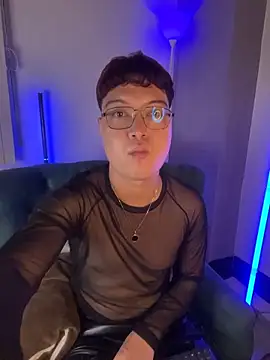 Show modela SamaelGarro_ na web-kameri