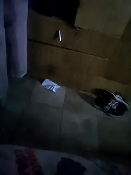 ferch0o12: διαδικτυακό σόου στην κάμερα