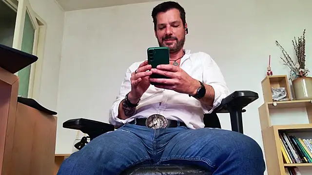 Chat XXX en directo de ChrisKox