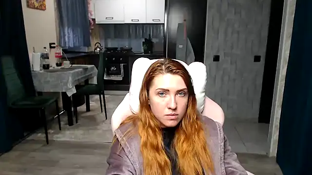 Živý XXX chat Reginasmilee