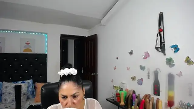 mature_bigboobs10 Chat XXX live