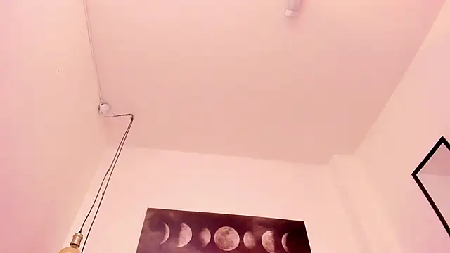 Britney_Cortez Adlı Modelin Canlı XXX Sohbeti