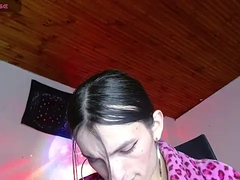 Show Webcam de Scarlett_crastrawberry