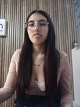 Valk_submissive Live XXX-Chat