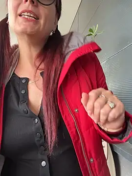 NataKitten élő XXX-chatje