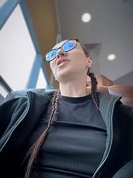 عرض كام ElizaFi