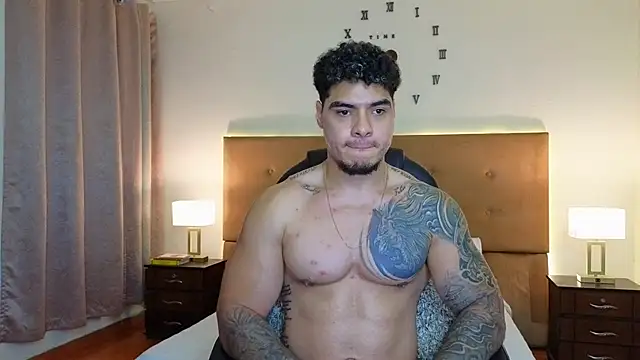 Steven_Velez Show Webcam