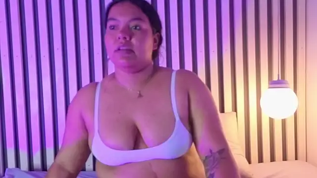 Amaranoir- লাইভ XXX চ্যাট