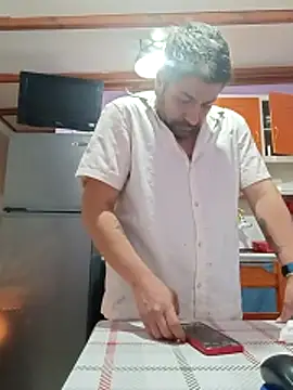 Girth_Gus – Kamerová šou