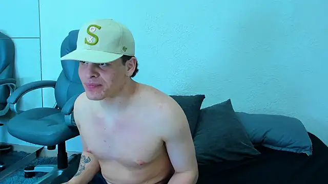 Liam_Cyrus Webcam Show