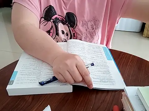 Chat XXX Live AngelwithEcup