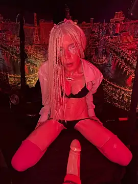 Chat XXX en directo de 1NikiVegas