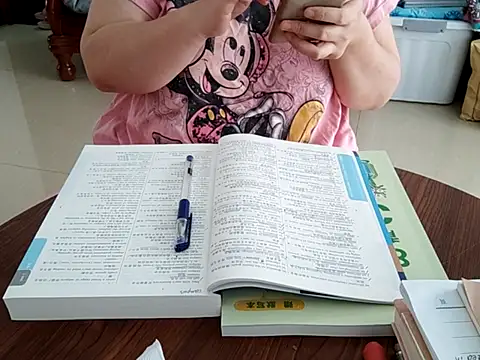 Chat XXX ao vivo de AngelwithEcup