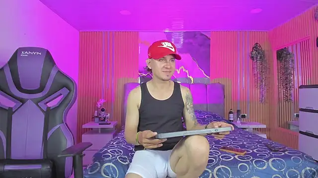 Owen_Draken Webbikameraesitys