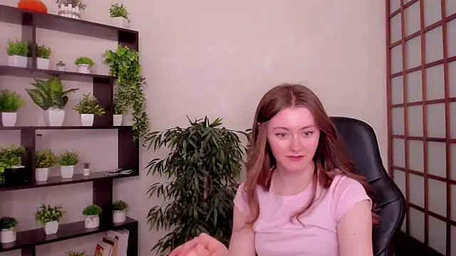 KateCuddle: απευθείας συνομιλία ΧΧΧ