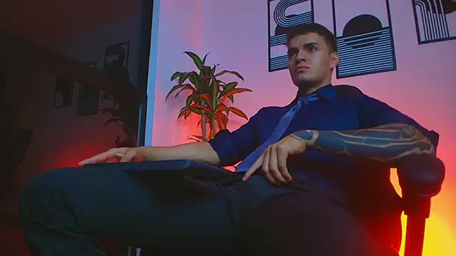 ALPHA_DOMINUS_n Live XXX chat