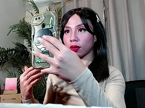 AsianTrixxx Webcamshow