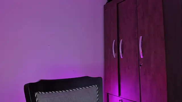 Chat +18 de Celestte ao vivo