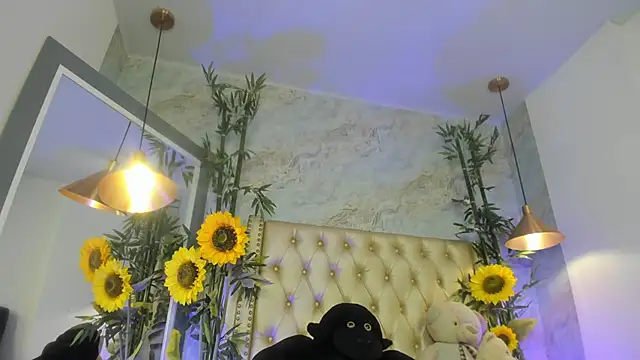 LittleeJaz Chat XXX live