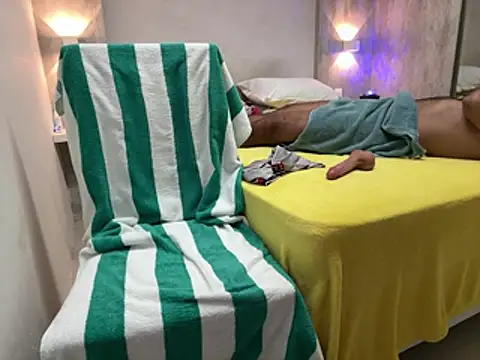 CasadoLutadorBigStuds 웹캠 쇼