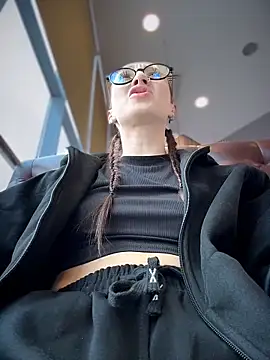 ElizaFi élő XXX-chatje