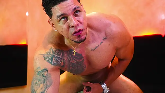 Chatroom XXX en direct de MassimoWalton2