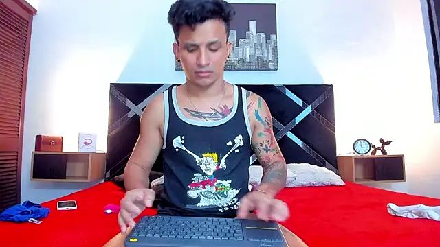 XXX chat uživo modela nakedfoam1