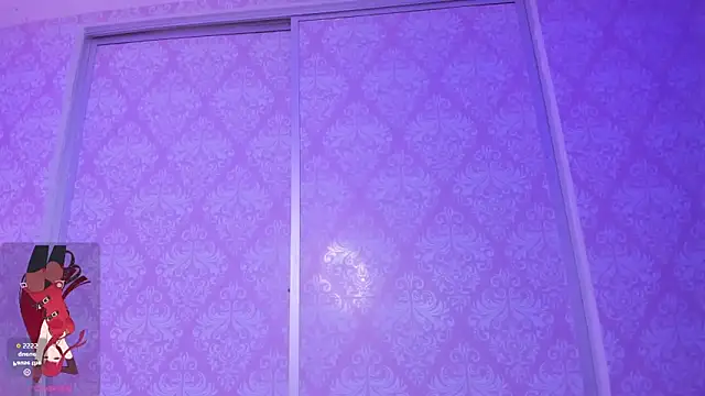 sarah_sluty: απευθείας συνομιλία ΧΧΧ