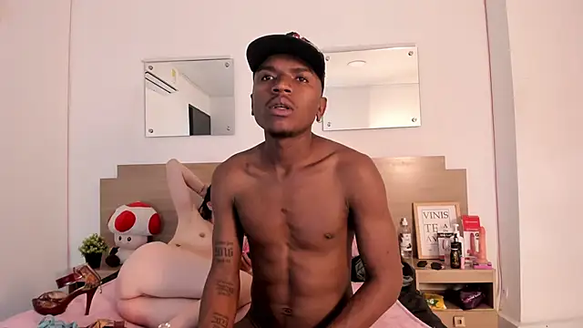 Ebony_N_Blonde's Live XXX Chat