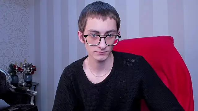 RonBevs Live XXX Chat