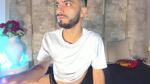 Chat +18 de EmmanuelVoss ao vivo