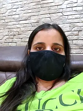 tinaarora élő XXX-chatje