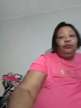 nancy111 élő XXX-chatje