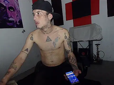 XXX chat uživo modela patrik_tattoo_