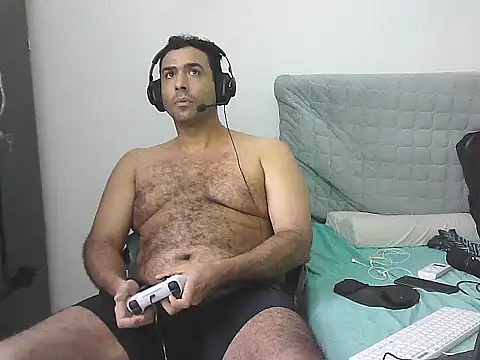 IronSideBear webcam show