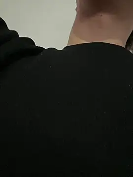 Chatroom XXX en direct de AlexanderCollman2