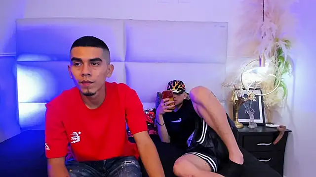 XXX chat uživo modela your_d0ll1