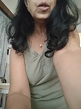 دردشة NakedMILFx الجنسية المباشرة