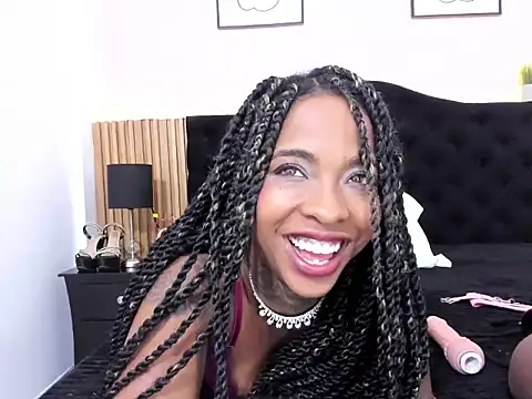 Pauline_Fox's Live XXX Chat