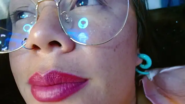 miss_evoleth2 webcam show