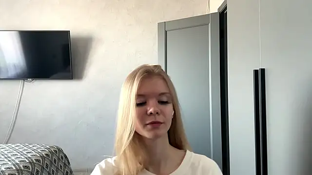 ZenZestX webcam show