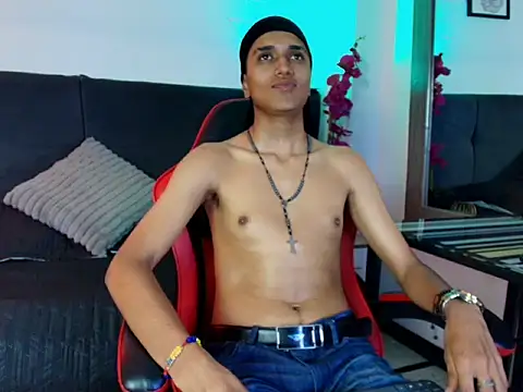 Alan_Colthon webcam show