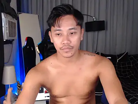 Chatroom XXX en direct de alexsuckable01