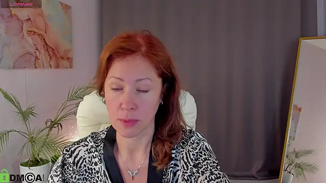 LeticiaRomano Live XXX-Chat