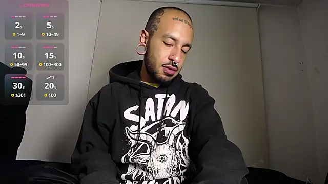 nika_1312 Show Webcam