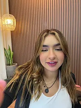 عرض كام jenn_fit